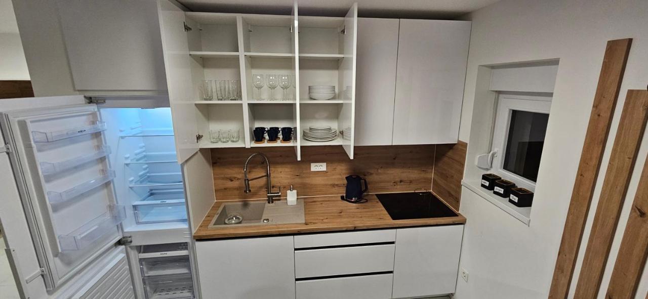 Superior Apartment Lisinski - Private Parking - 2 & 3 Bedroom Zagabria Esterno foto